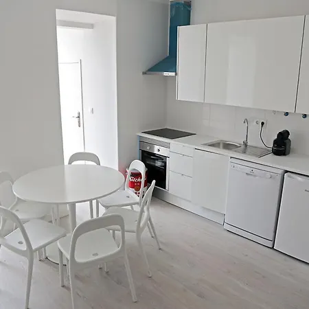Herois De Quionga Apartment